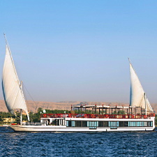 Mövenpick S/B Feddya Dahabeya